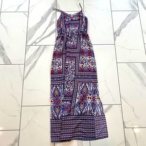 Maxi dress